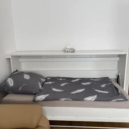 Ruhepunkt - Zentral Nahe Bauhaus Und Meisterhaeusern - Mit Gratis Wlan Und Parken Sowie Komplettkueche 아파트 *