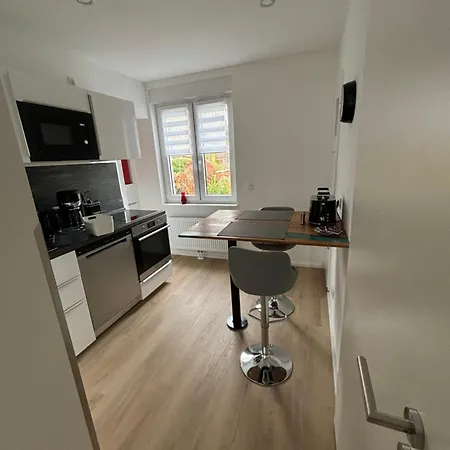 아파트 Ruhepunkt - Zentral Nahe Bauhaus Und Meisterhaeusern - Mit Gratis Wlan Und Parken Sowie Komplettkueche *