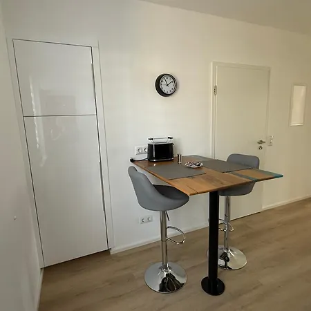 Appartamento Ruhepunkt - Zentral Nahe Bauhaus Und Meisterhaeusern - Mit Gratis Wlan Und Parken Sowie Komplettkueche