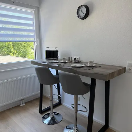Apartment Ruhepunkt - Zentral Nahe Bauhaus Und Meisterhäusern - Mit Gratis Wlan Und Parken Sowie Komplettküche Dessau-Rosslau